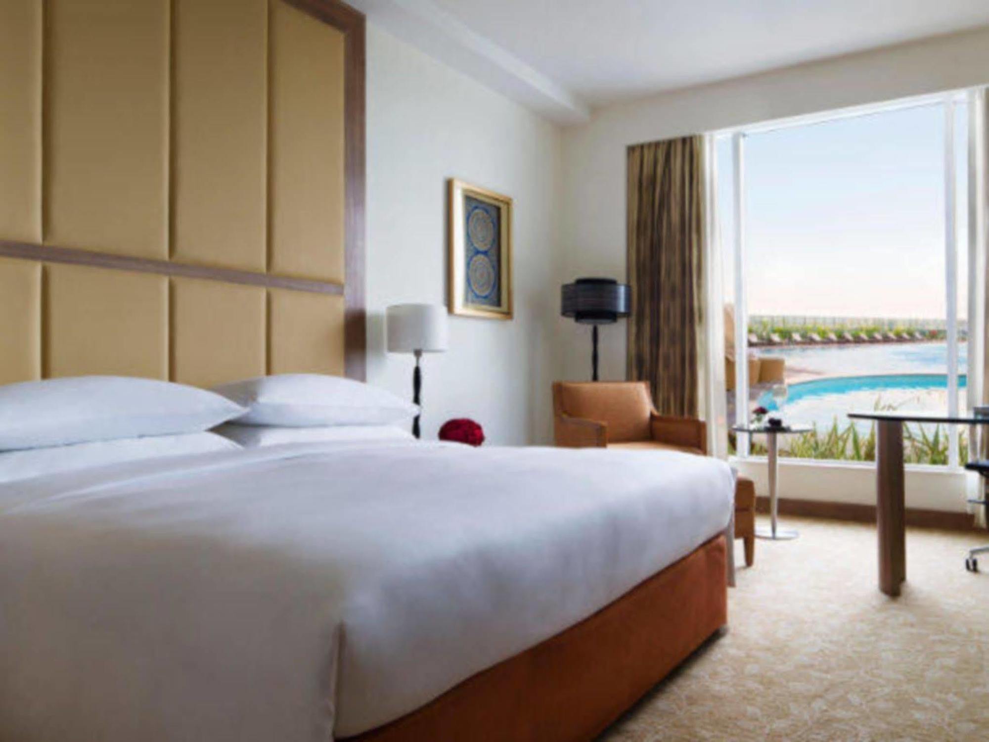 Bengaluru Marriott Hotel Whitefield Экстерьер фото